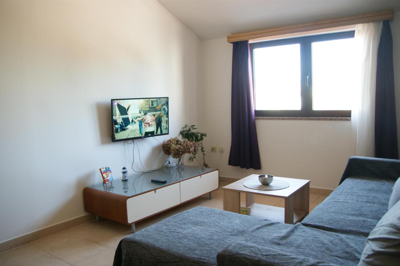 Apartman Adriatic Pula Exterior foto